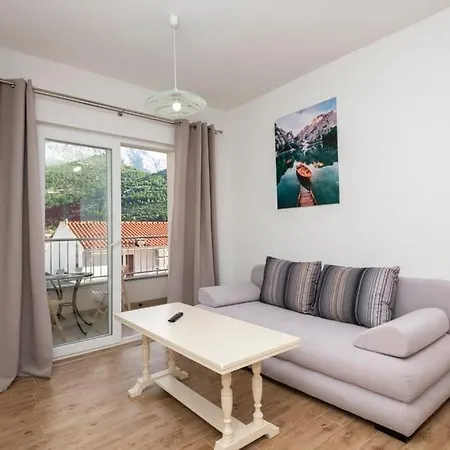 Apartmani Valentina Drvenik Drvenik  Exterior photo