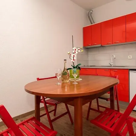 Apartmani Valentina Drvenik Drvenik  Exterior photo