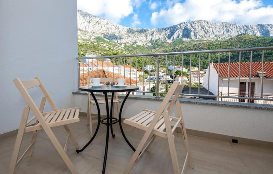 Valentina Drvenik * Drvenik (Split-Dalmatia)